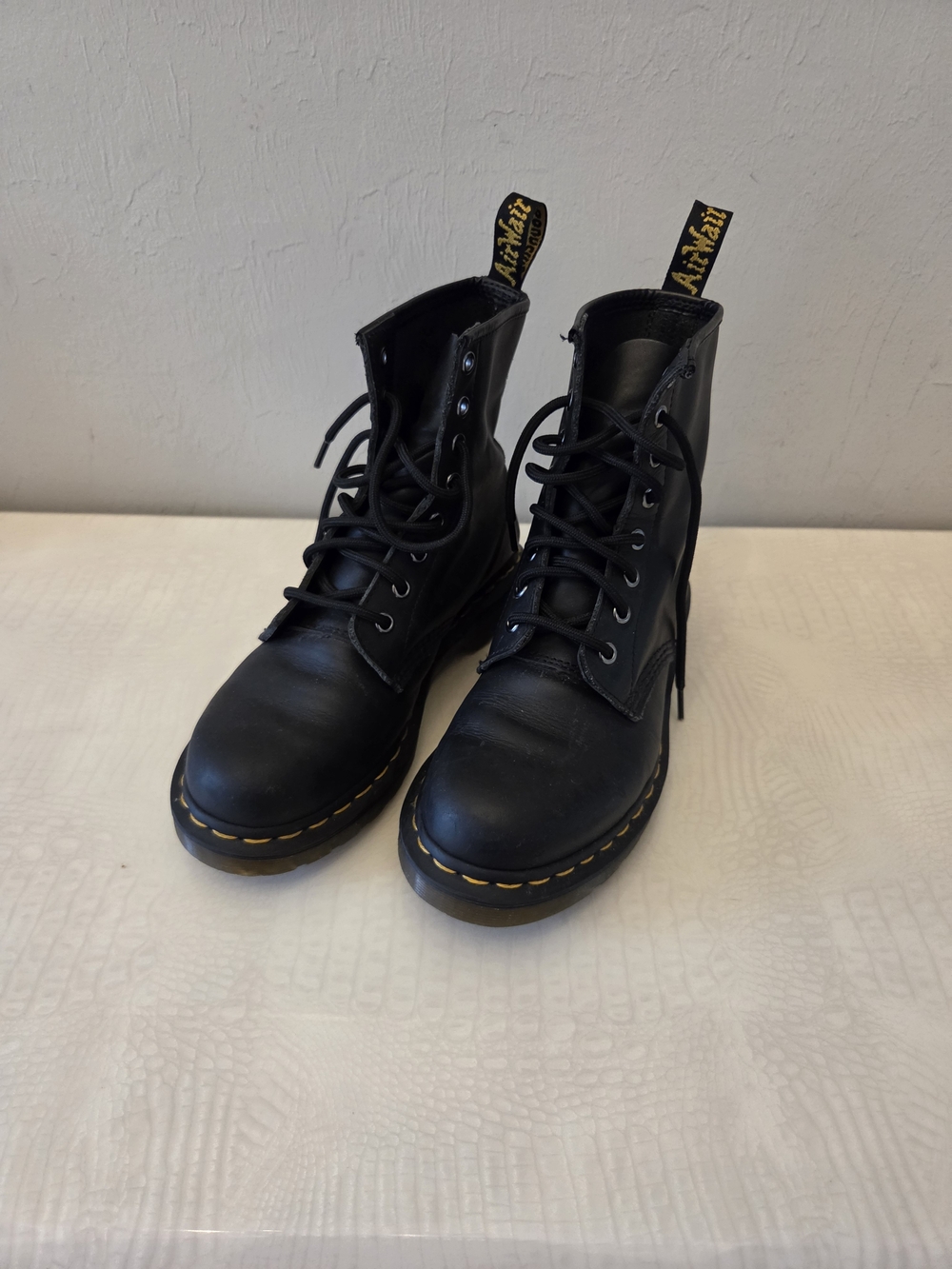 Dr. Martens 1460 Black Leather Lace-Up Boots – Women’s Size 7